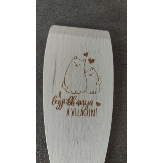 Macskás fakanál 
